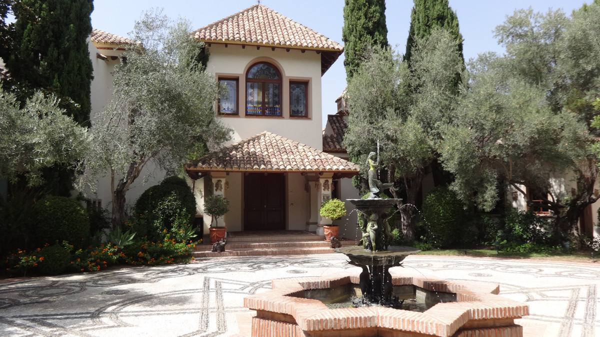 3_Costa del Sol - 8 bedroom Detached Villa - 5.850.000