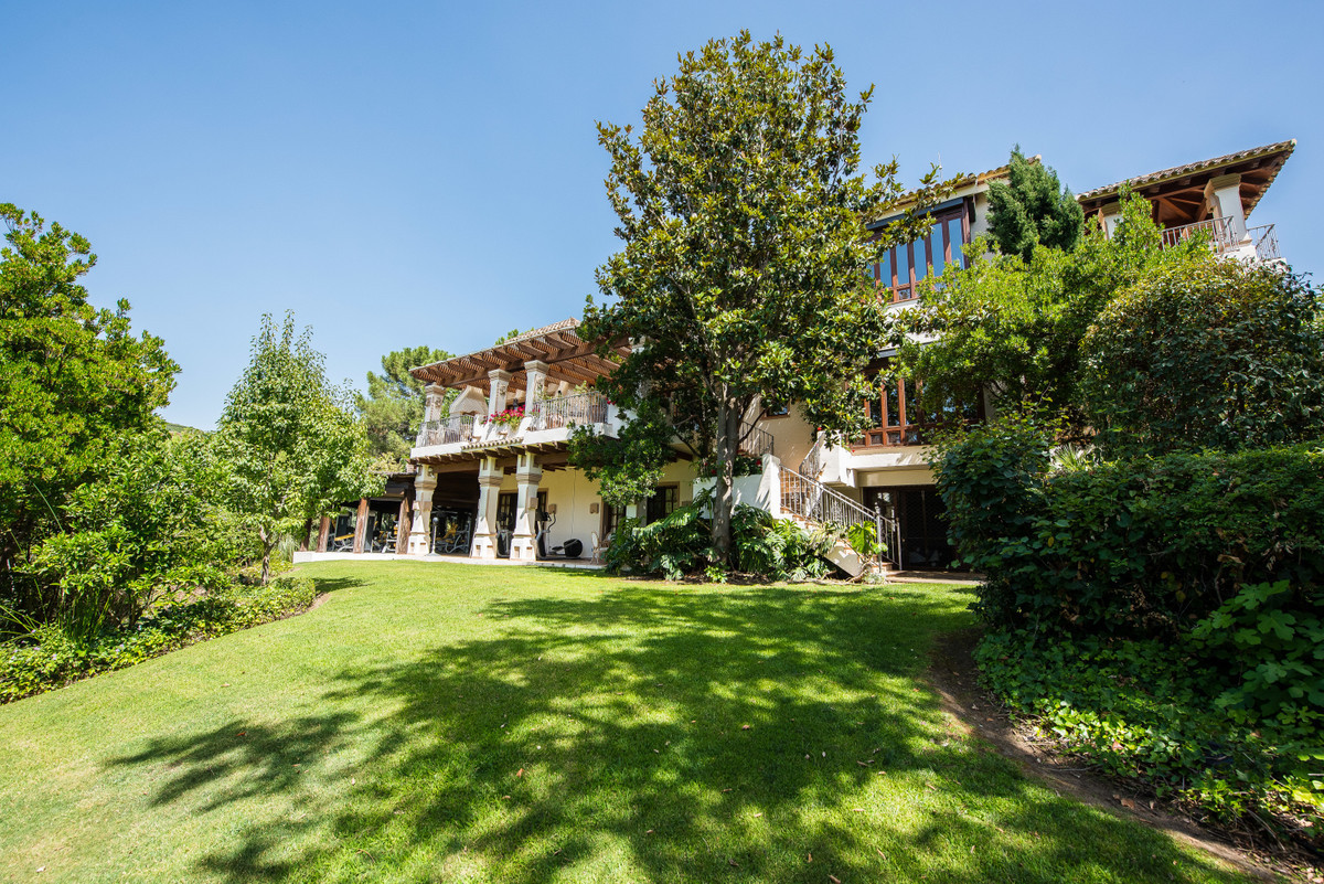 8_Costa del Sol - 8 bedroom Detached Villa - 5.850.000